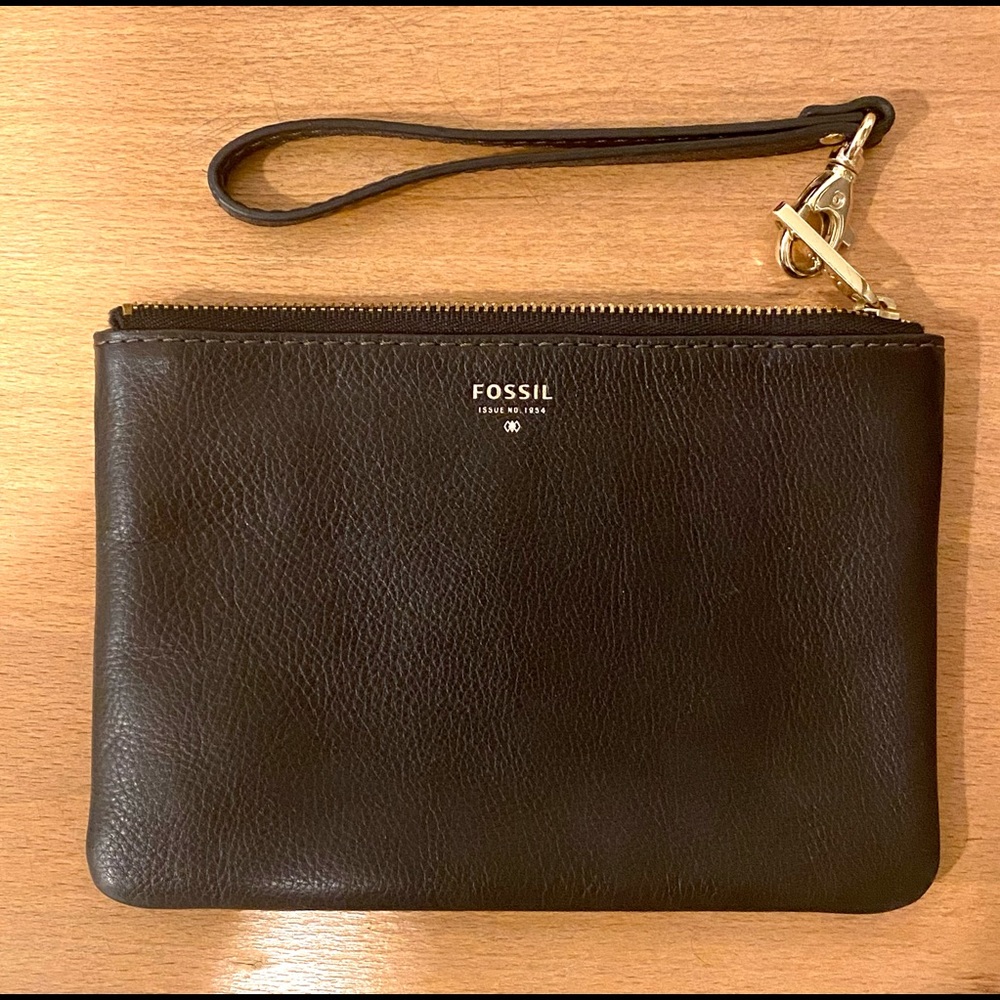 Fossil Wristlet